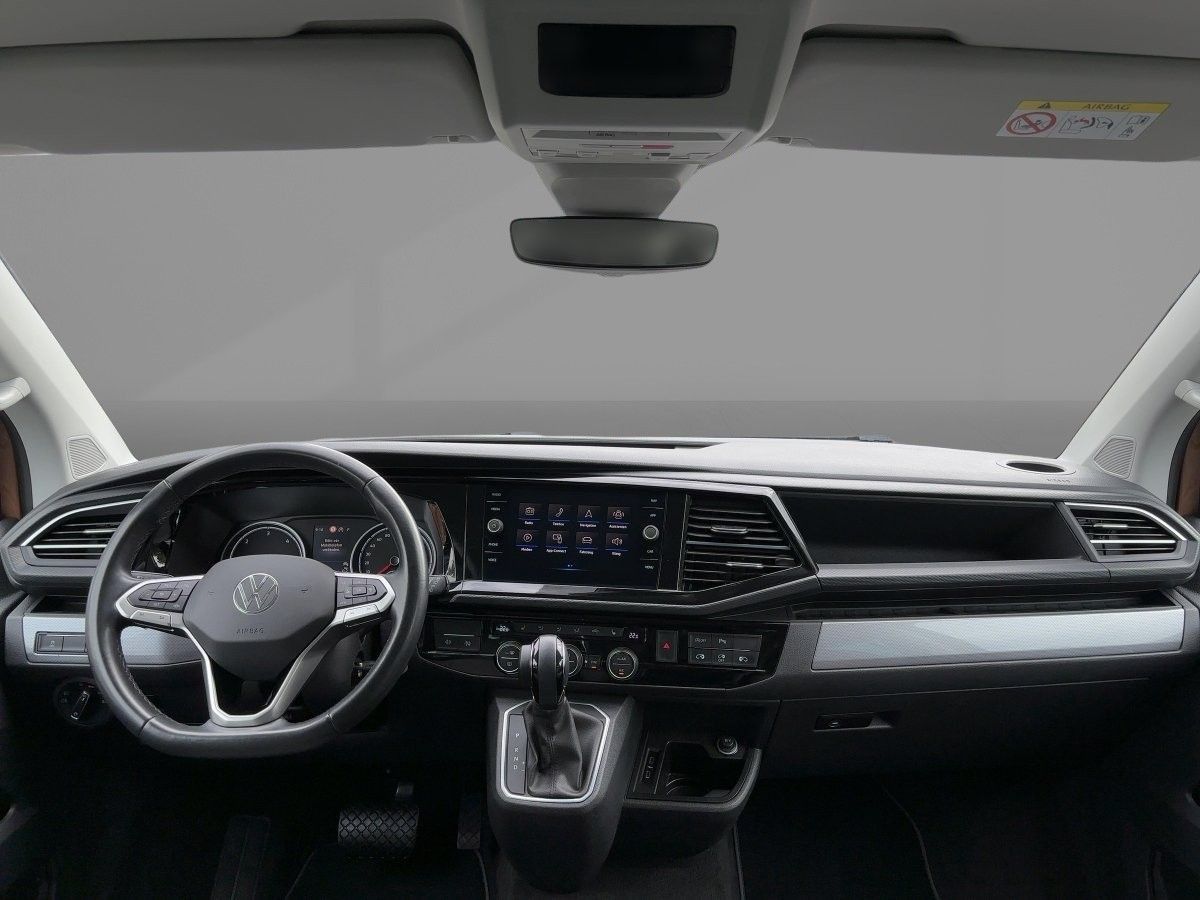 Volkswagen T6 MULTIVAN 2022 г. Коричневый, пробег 55201 км