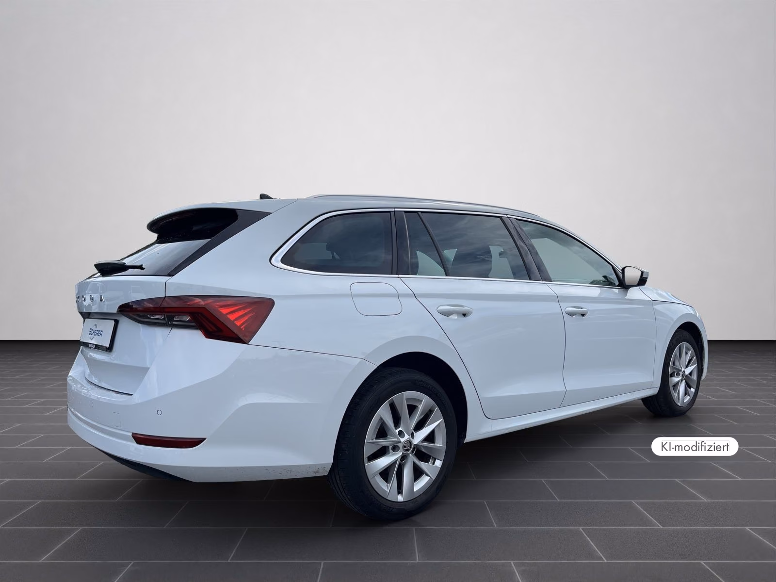 Skoda Octavia 2021 г. Белый, пробег 52874 км