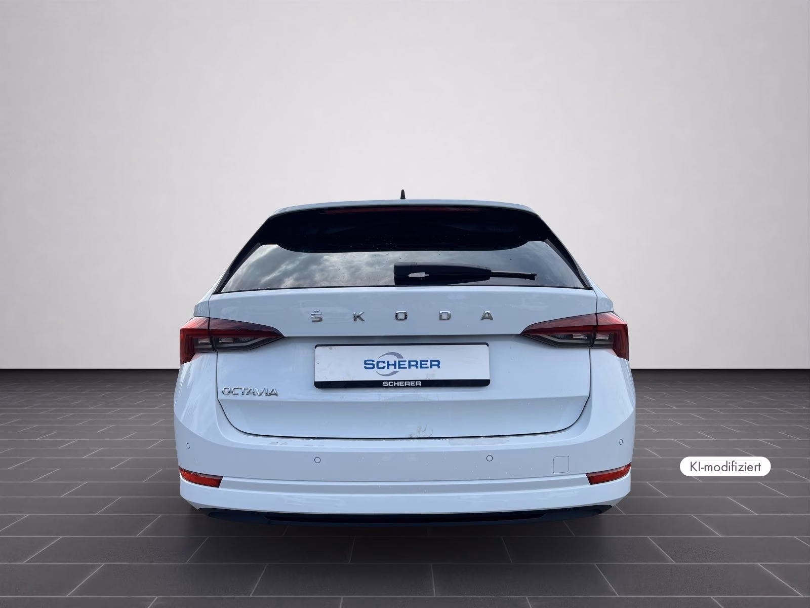 Skoda Octavia 2021 г. Белый, пробег 52874 км