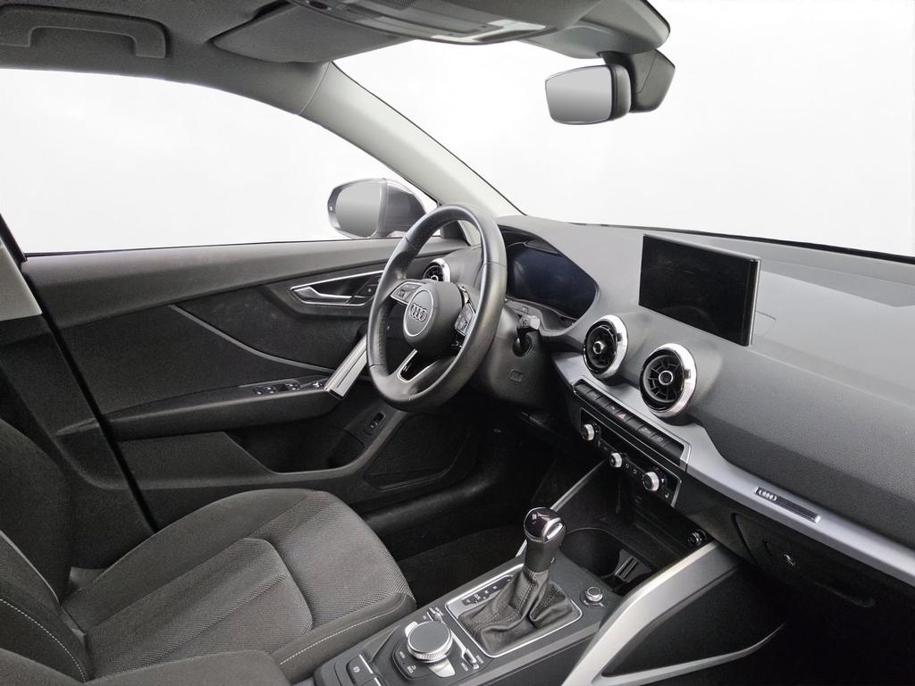 Audi Q2 2023 г. Серый, пробег 33450 км