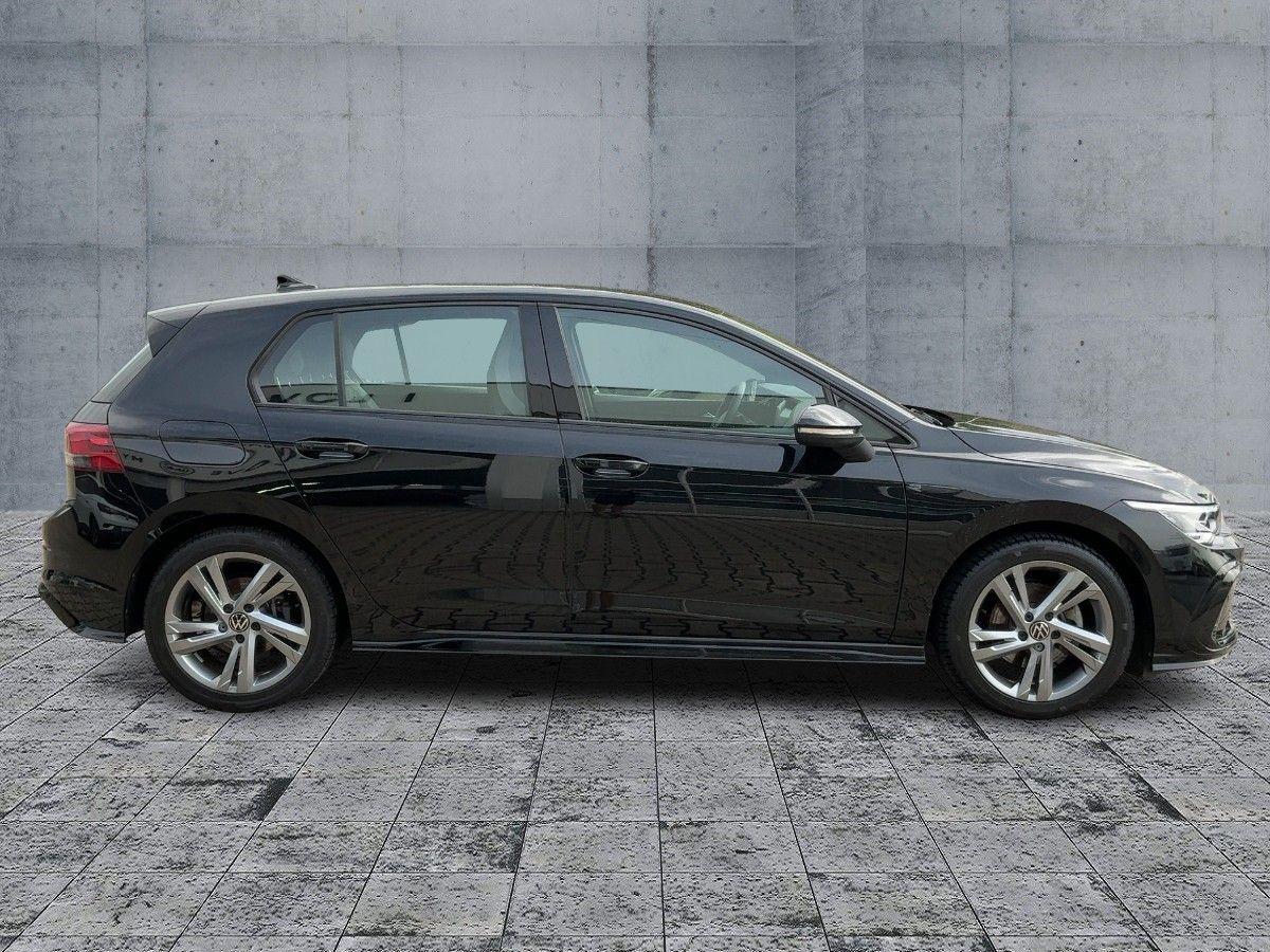 Volkswagen Golf 2024 г. Чёрный, пробег 22841 км
