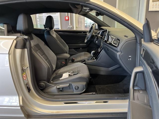 Volkswagen T-Roc 2023 г. Серебристый, пробег 41394 км