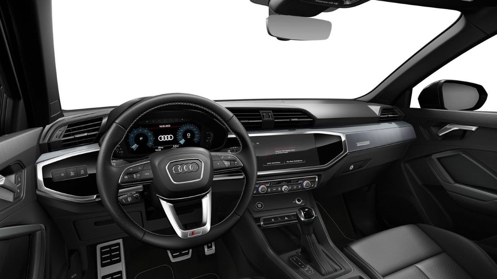 Audi Q3 2022 г. Серый, пробег 59100 км