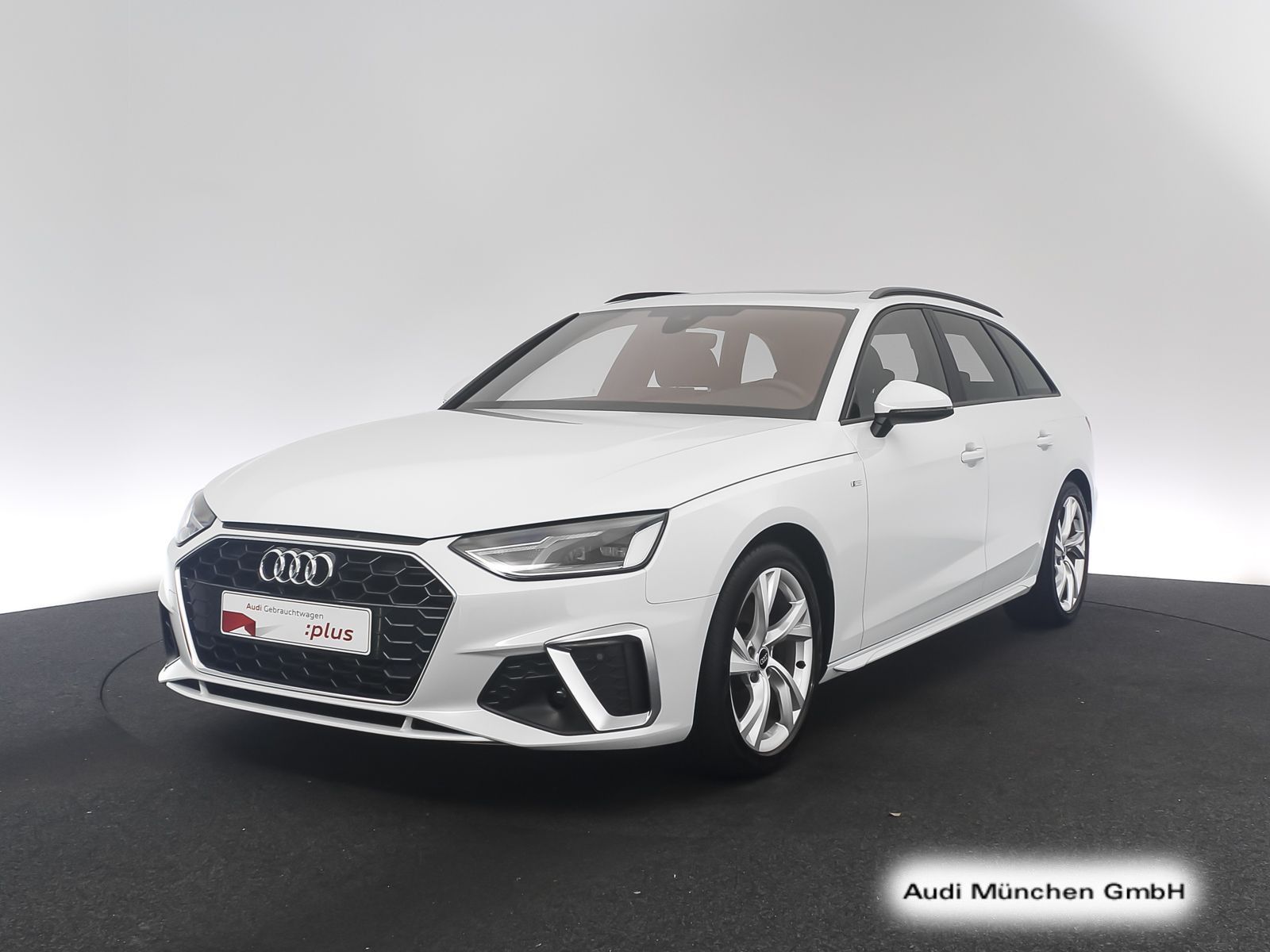 Audi A4 2023 г. Белый, пробег 32481 км