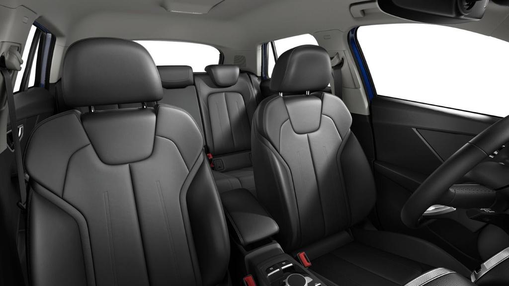 Audi Q2 2023 г. Синий, пробег 55655 км