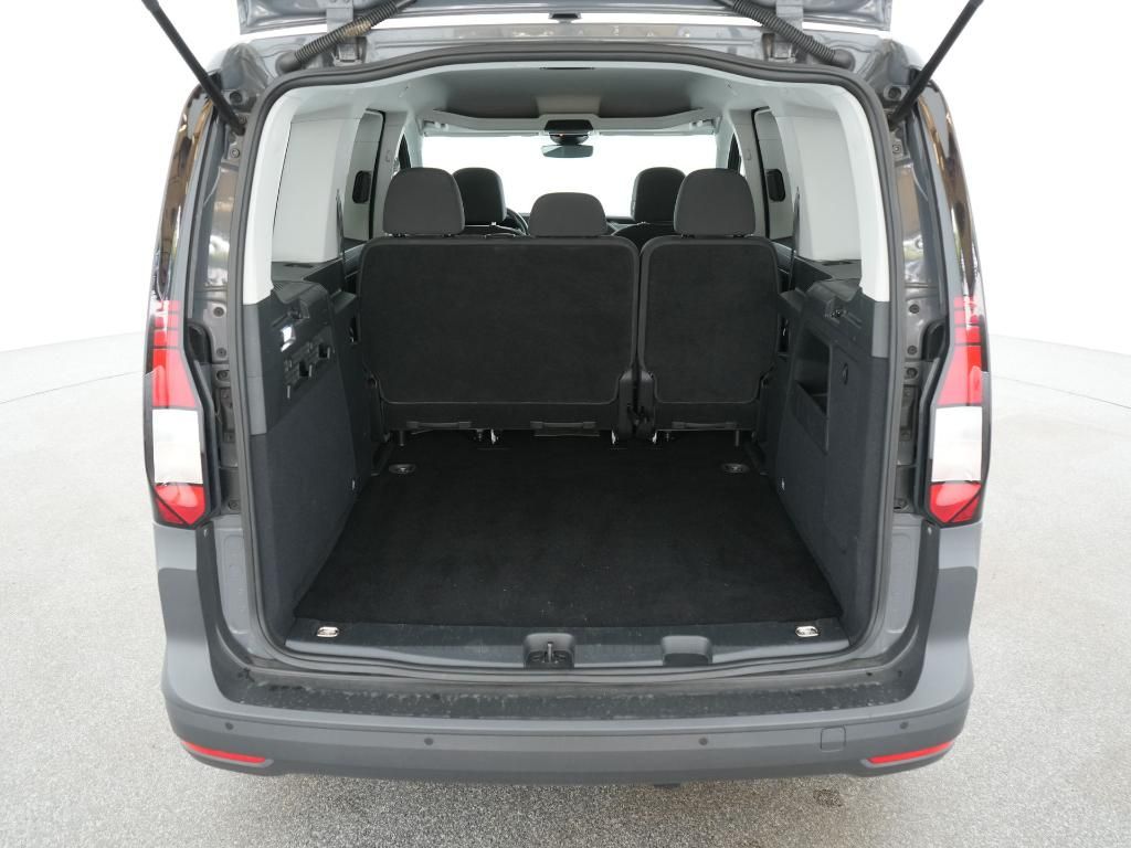 Volkswagen CADDY MAXI 2024 г. Серый, пробег 39133 км