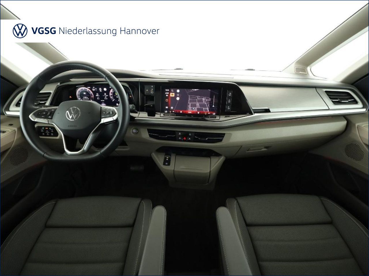 Volkswagen T7 MULTIVAN 2026 г. Серый, пробег 11575 км