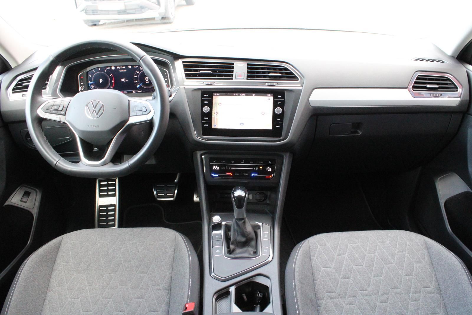 Volkswagen TIGUAN ALLSPACE 2024 г. Серый, пробег 11710 км