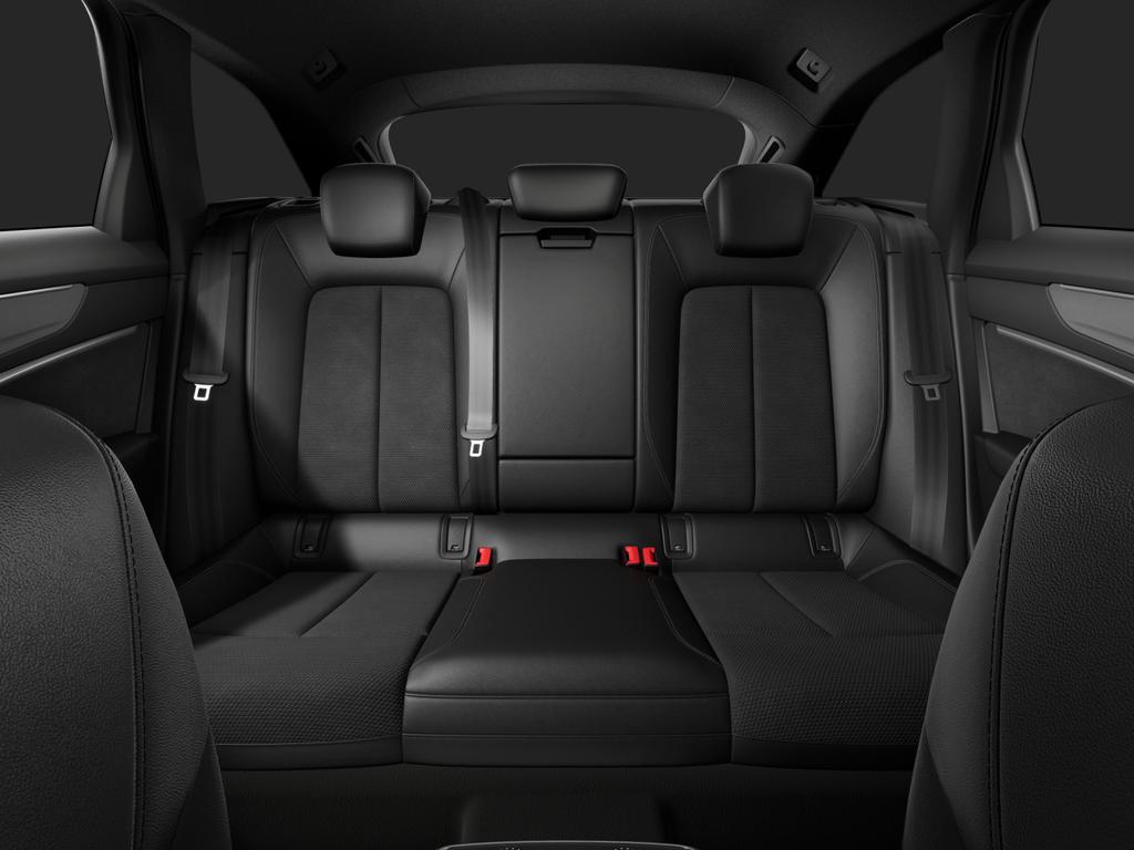 Audi S6 2025 г. Чёрный, пробег 17000 км