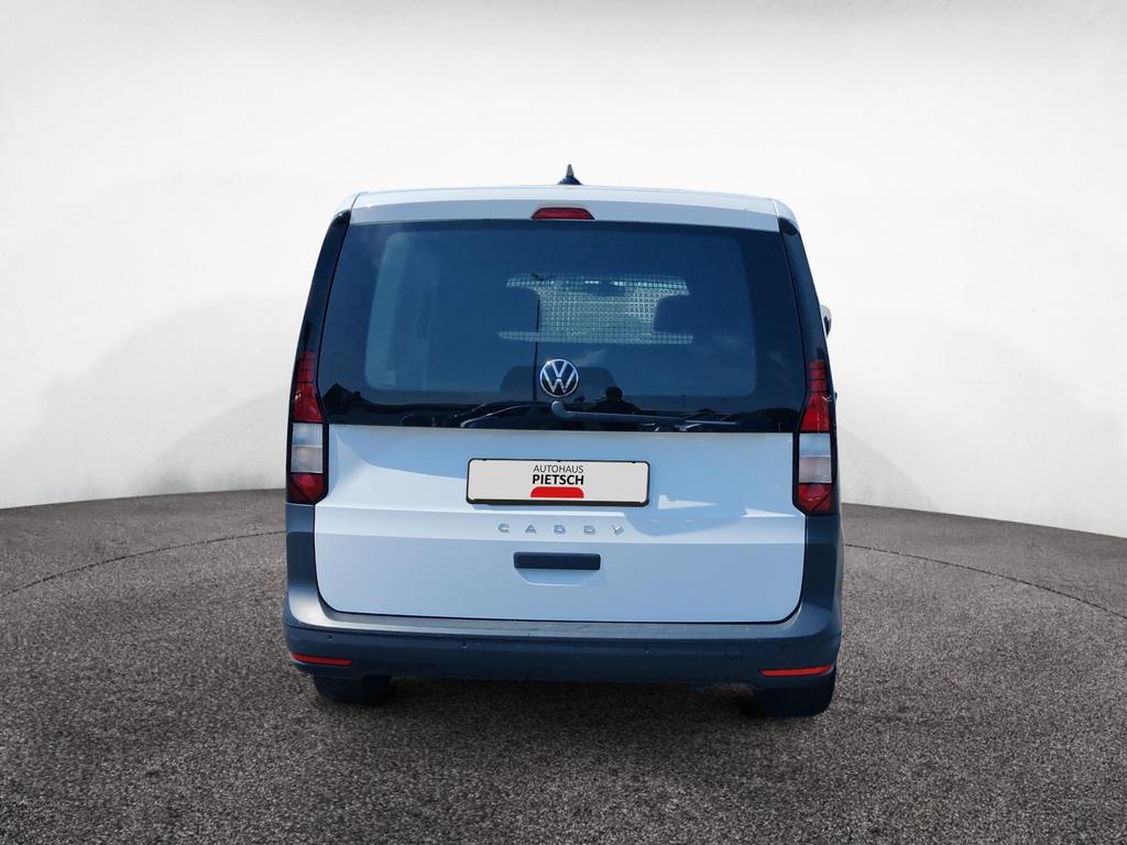 Volkswagen CADDY MAXI 2022 г. Белый, пробег 56216 км