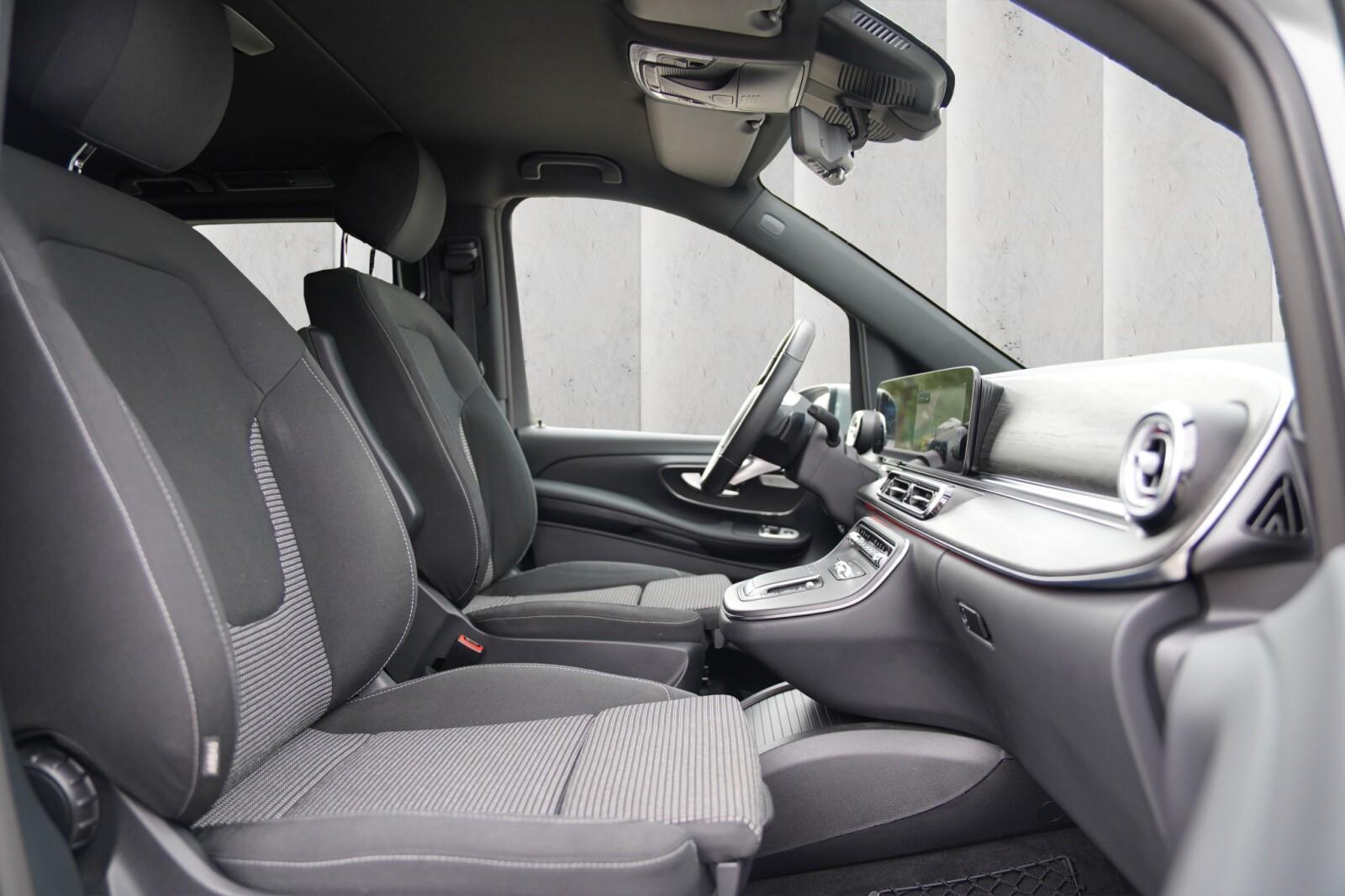 Mercedes-Benz V 220 2025 г. Серый, пробег 36222 км