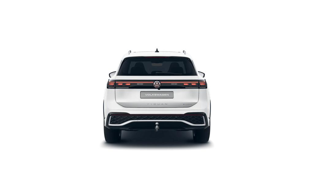 Volkswagen Tiguan 2025 г. Белый, пробег 7004 км