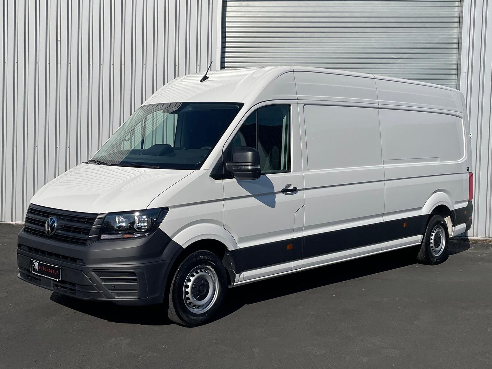 Volkswagen CRAFTER 2025 г. Белый, пробег 35000 км