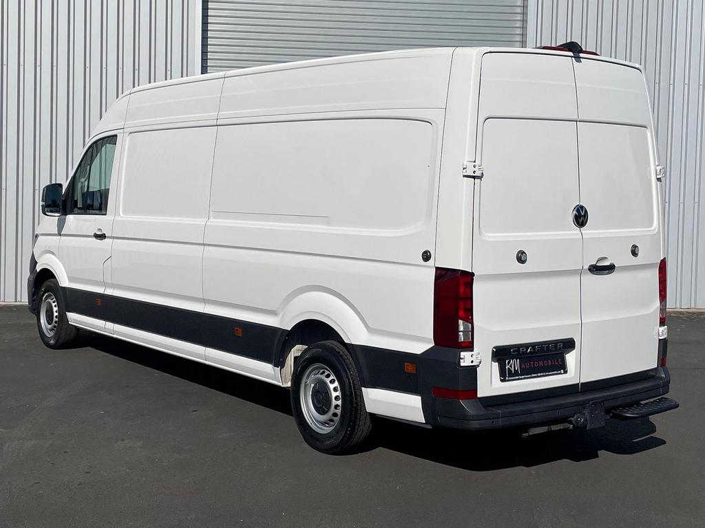 Volkswagen CRAFTER 2025 г. Белый, пробег 35000 км