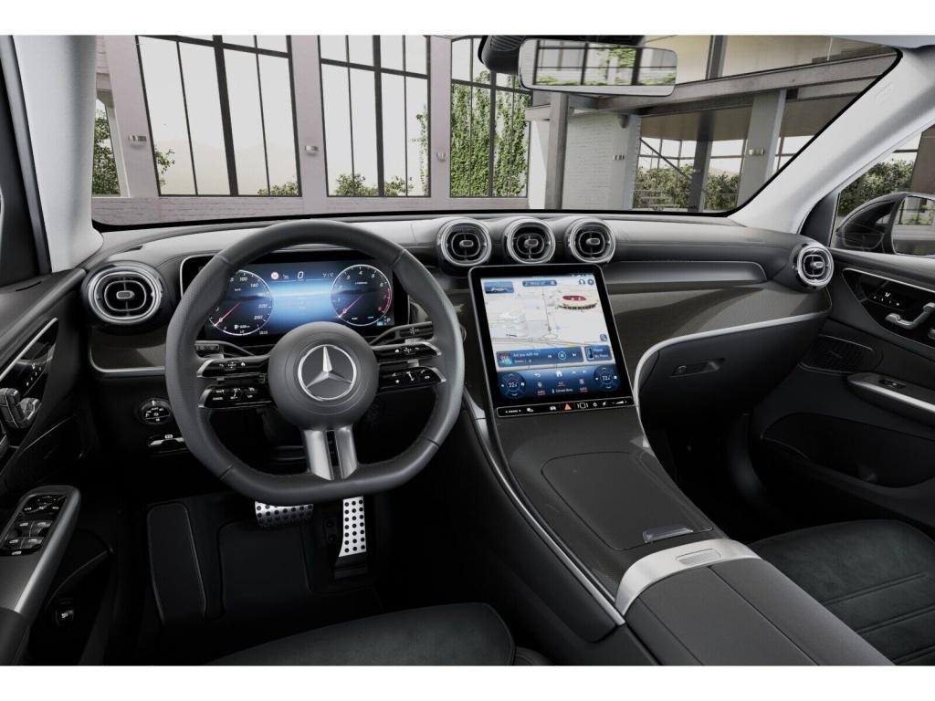 Mercedes-Benz GLC 200 2026 г. Белый, пробег 6828 км