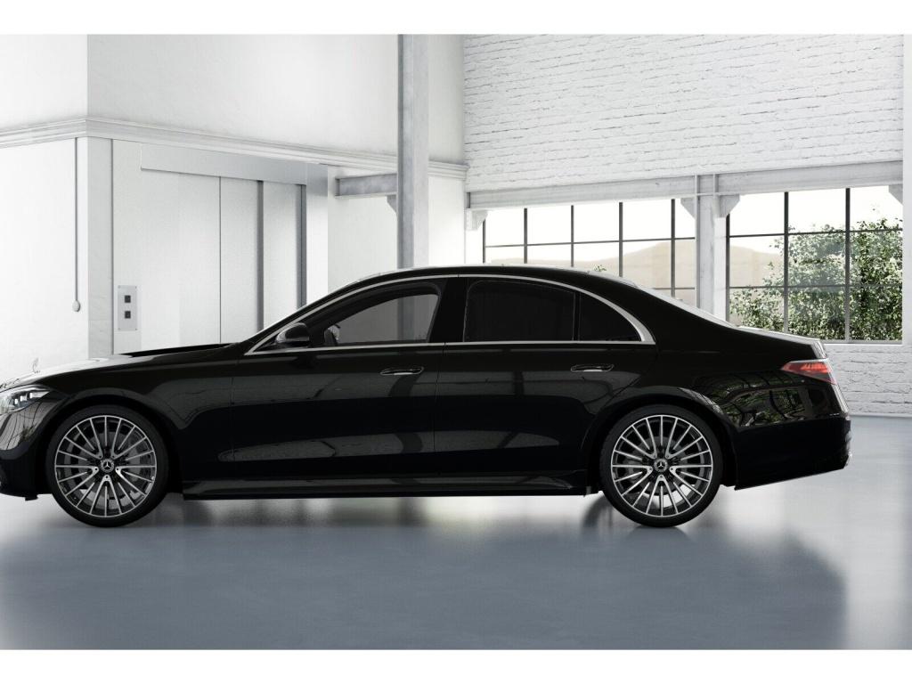 Mercedes-Benz S 450 2025 г. Чёрный, пробег 36022 км