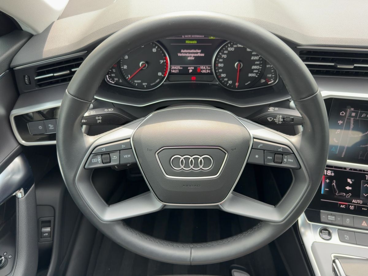 Audi A6 2023 г. Чёрный, пробег 26423 км