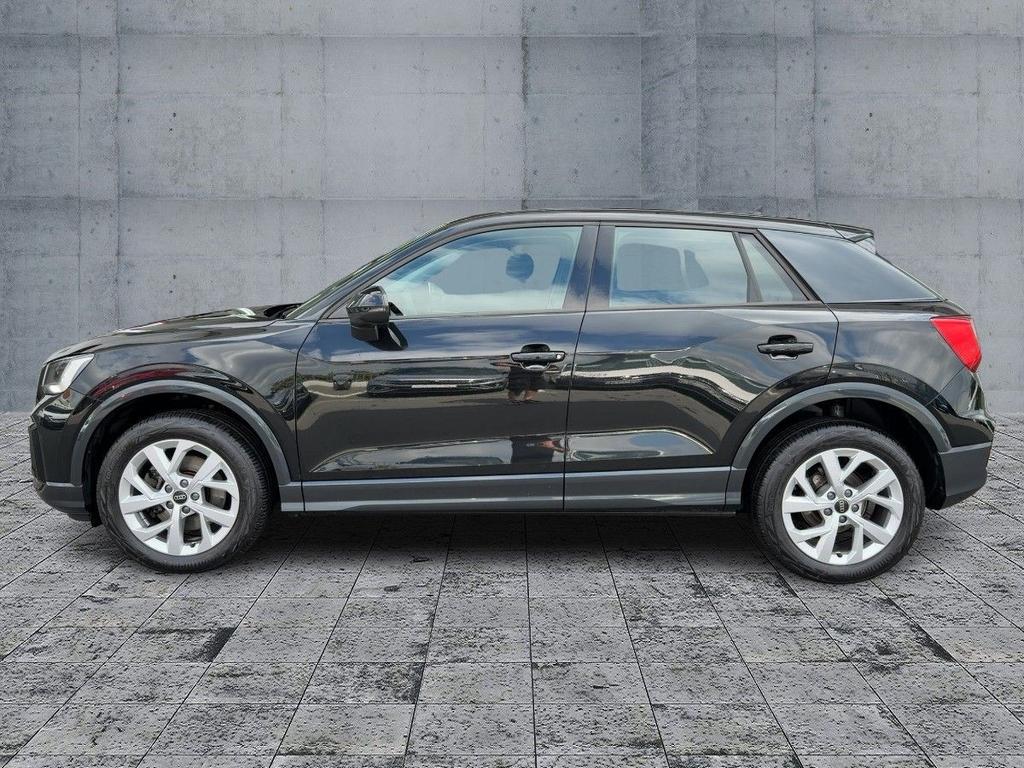 Audi Q2 2023 г. Чёрный, пробег 45115 км