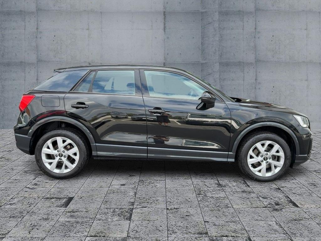Audi Q2 2023 г. Чёрный, пробег 45115 км