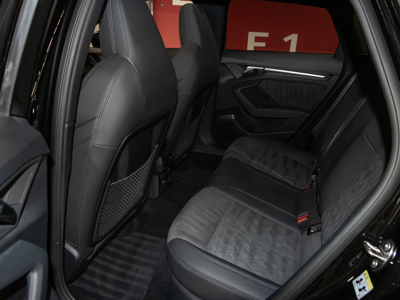 Audi RS3 2022 г. Чёрный, пробег 27771 км