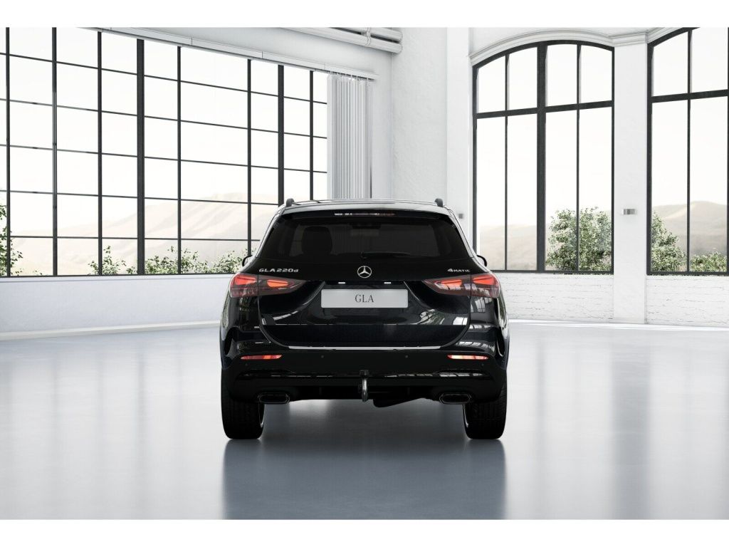 Mercedes-Benz GLA 220 2025 г. Чёрный, пробег 27726 км