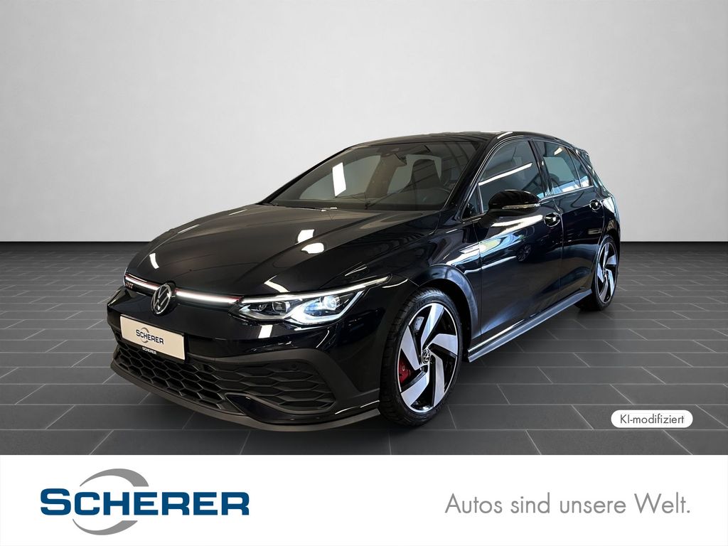 Volkswagen Golf 2022 г. Чёрный, пробег 6995 км