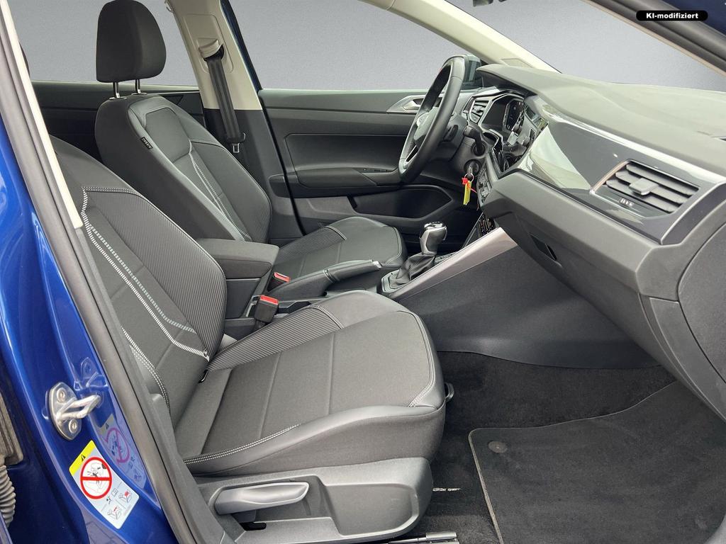 Volkswagen Taigo 2022 г. Синий, пробег 38900 км