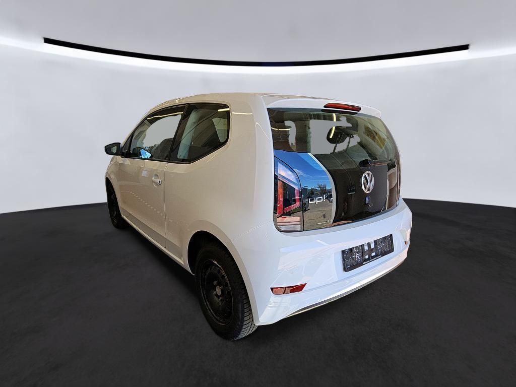 Volkswagen up! 2023 г. Белый, пробег 52041 км