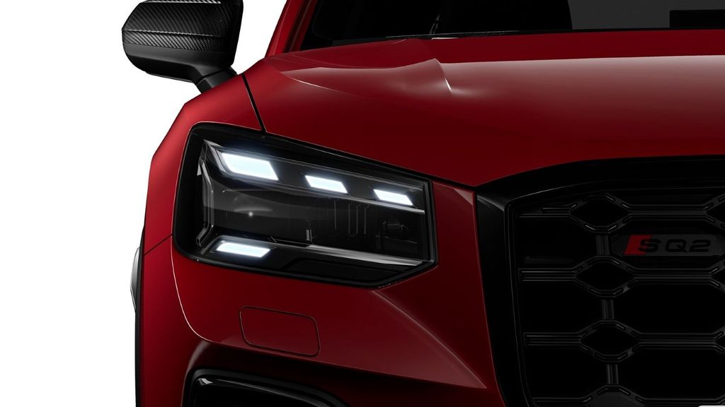 Audi SQ2 2022 г. Красный, пробег 38550 км