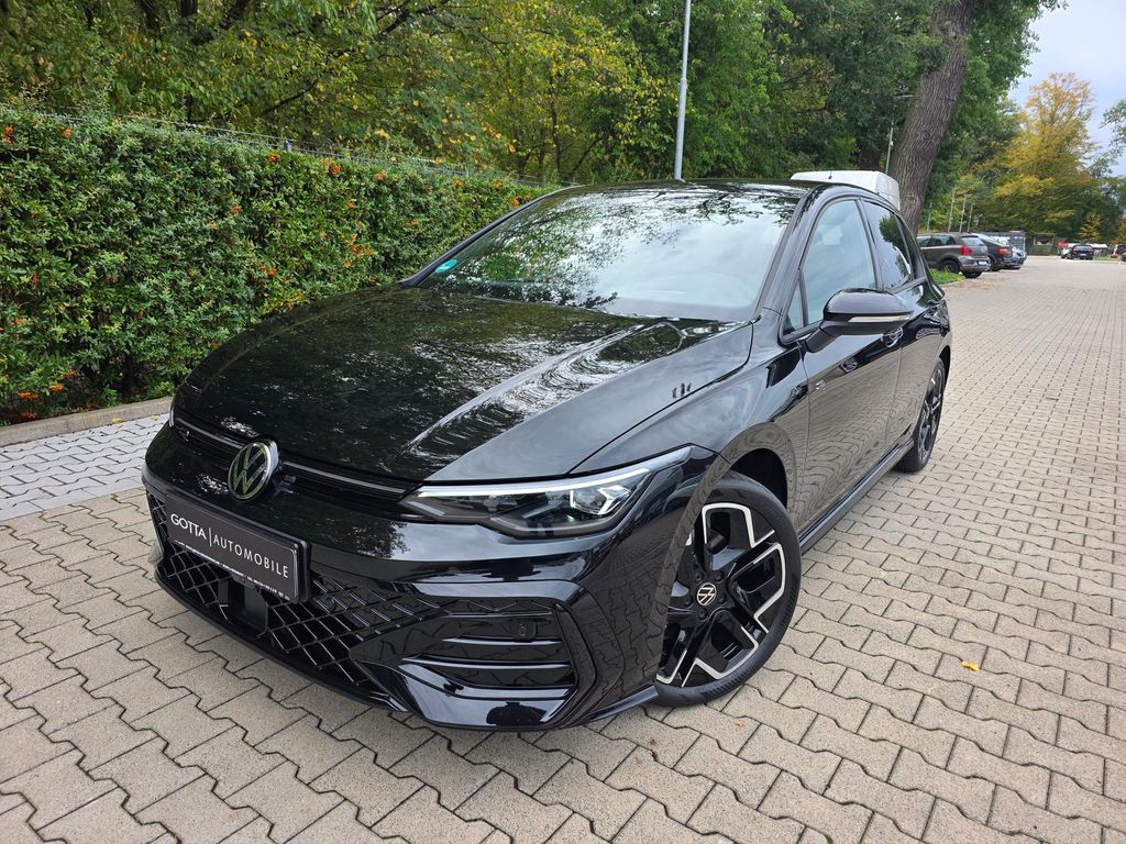 Volkswagen Golf 2026 г. Чёрный, пробег 6000 км