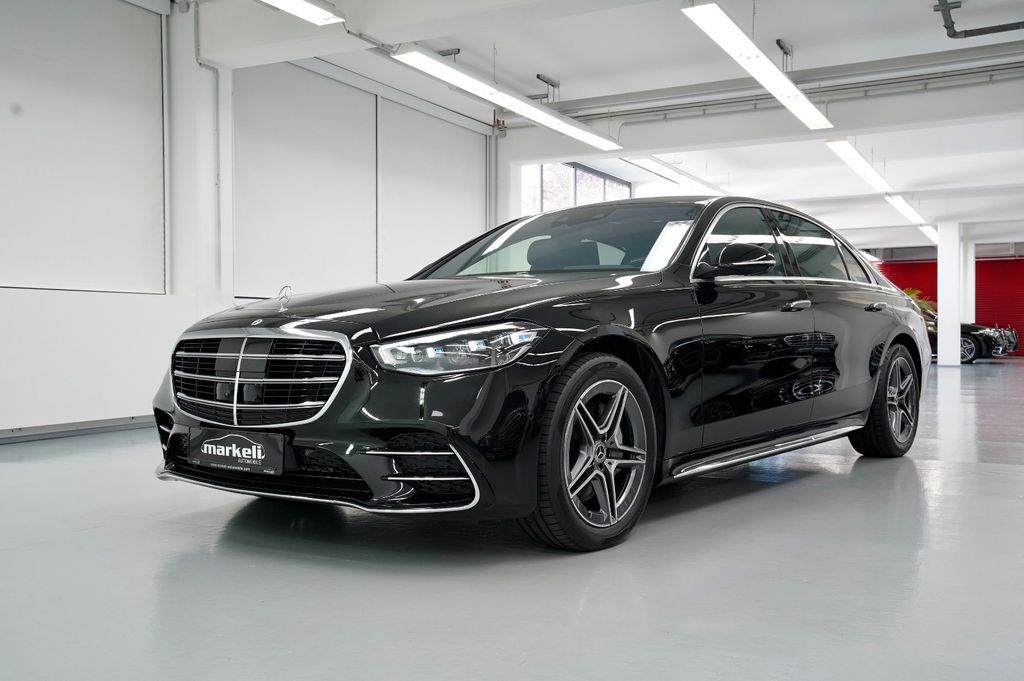 Mercedes-Benz S 450 2025 г. Чёрный, пробег 25900 км