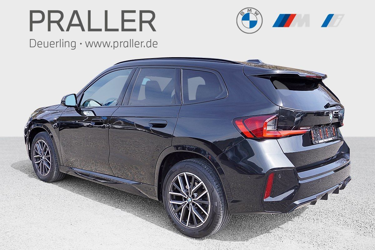 BMW X1 2023 г. Чёрный, пробег 46500 км