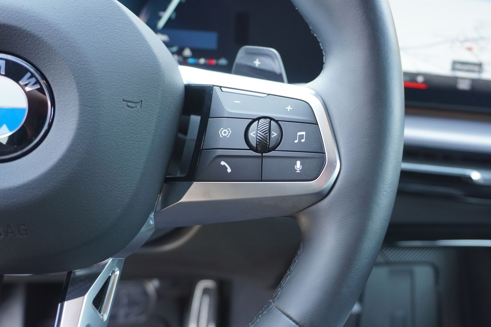 BMW X1 2023 г. Чёрный, пробег 46500 км