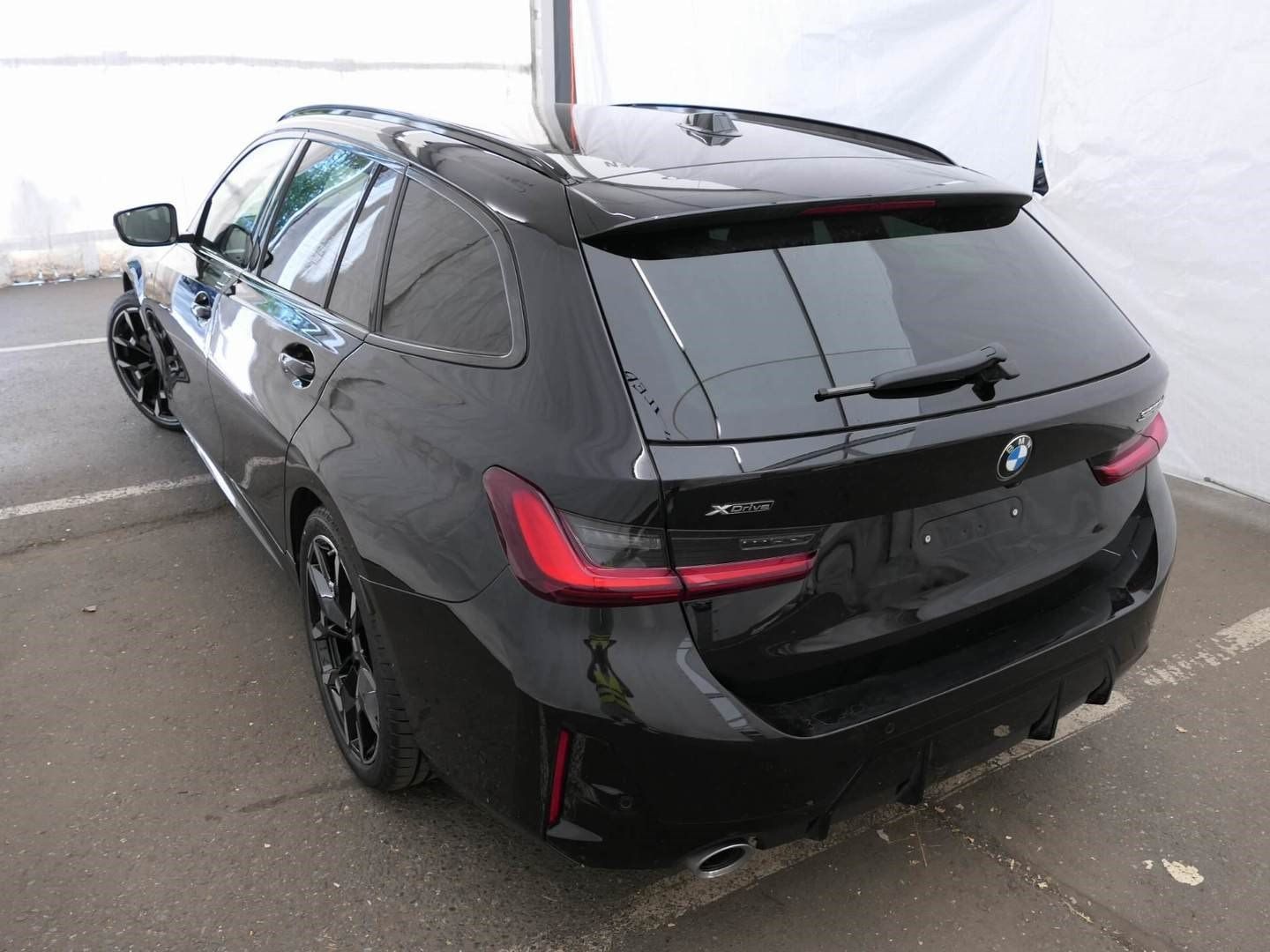 BMW 320 2025 г. Чёрный, пробег 27200 км