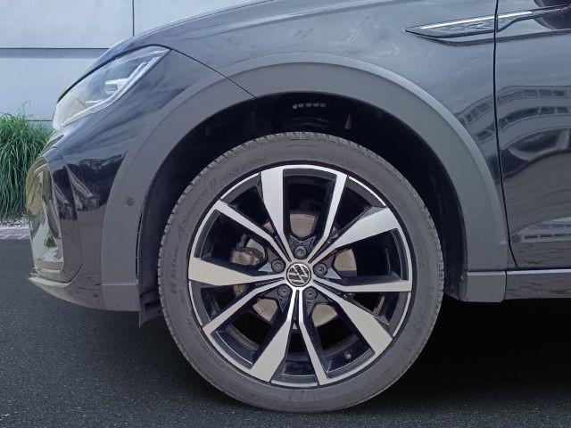 Volkswagen Taigo 2024 г. Чёрный, пробег 39950 км