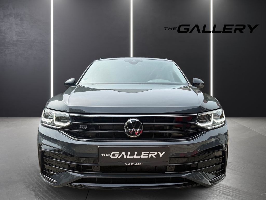 Volkswagen Tiguan 2023 г. Серый, пробег 49000 км