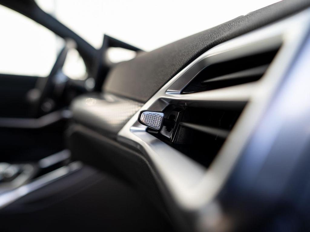 BMW M340D 2026 г. Чёрный, пробег 6990 км
