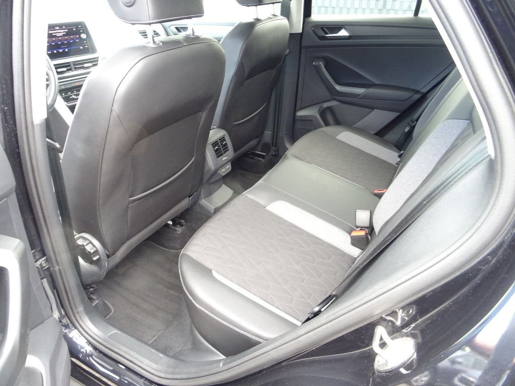 Volkswagen T-Roc 2025 г. Чёрный, пробег 55796 км