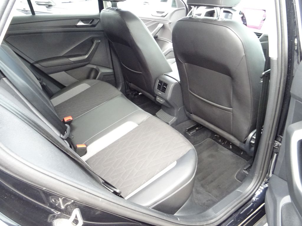Volkswagen T-Roc 2025 г. Чёрный, пробег 55796 км