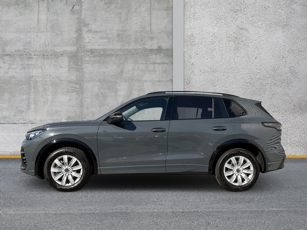 Volkswagen Tiguan 2025 г. Серый, пробег 18102 км