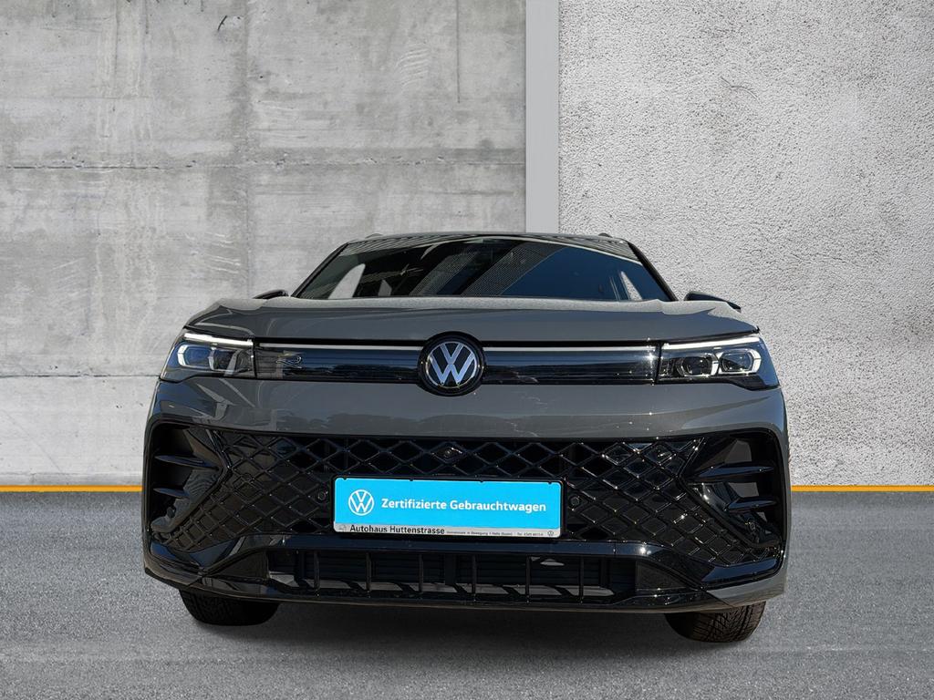 Volkswagen Tiguan 2025 г. Серый, пробег 18102 км