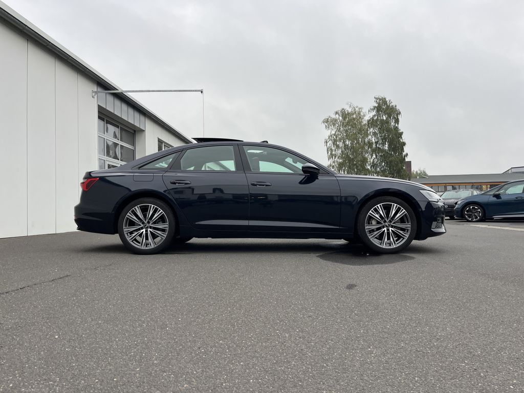 Audi A6 2022 г. Синий, пробег 49987 км