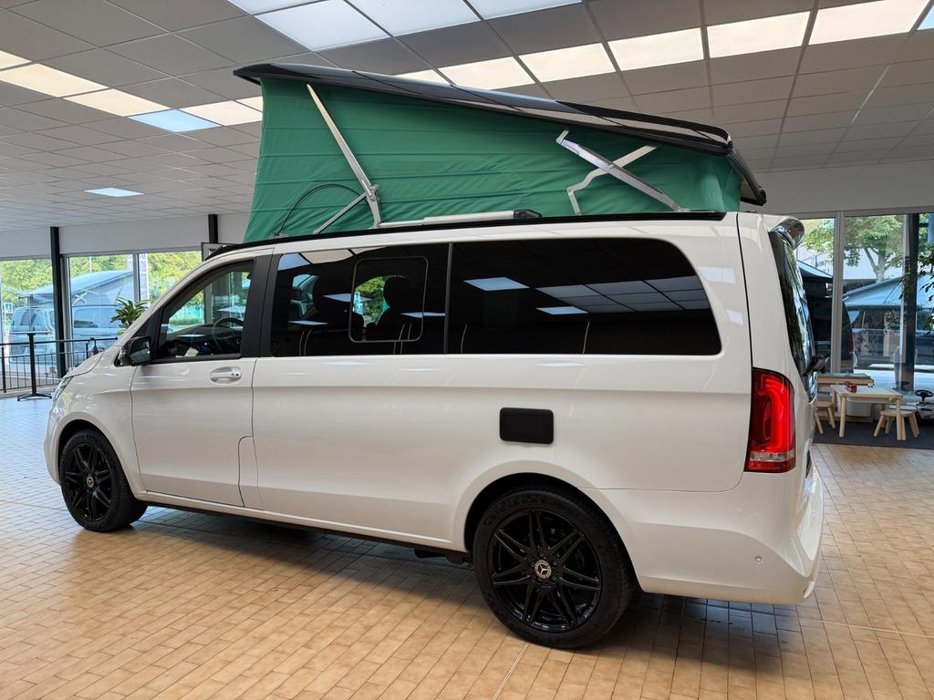 Mercedes-Benz V 300 2023 г. Белый, пробег 48230 км