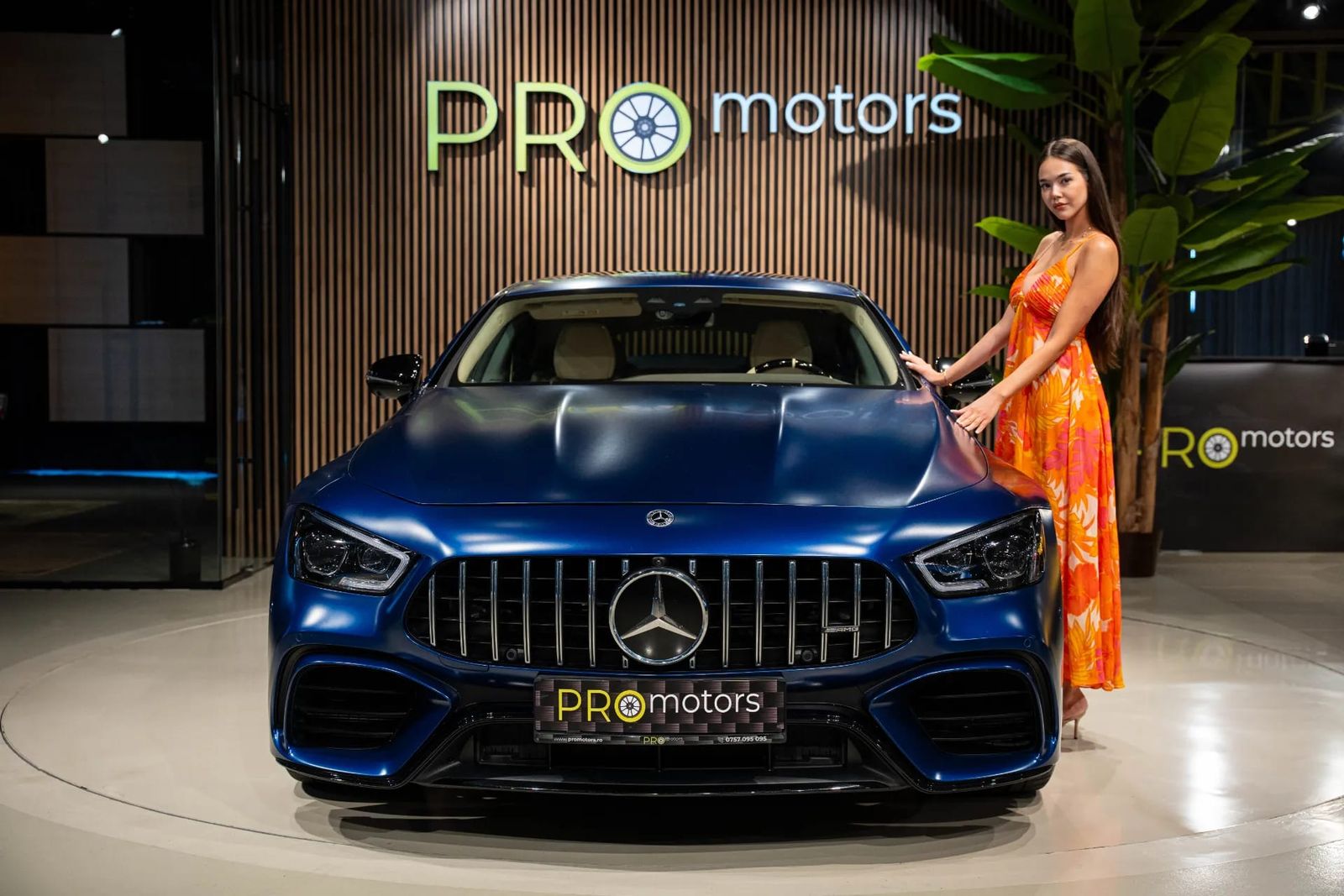 Mercedes-Benz AMG GT 2021 г. Синий, пробег 43062 км