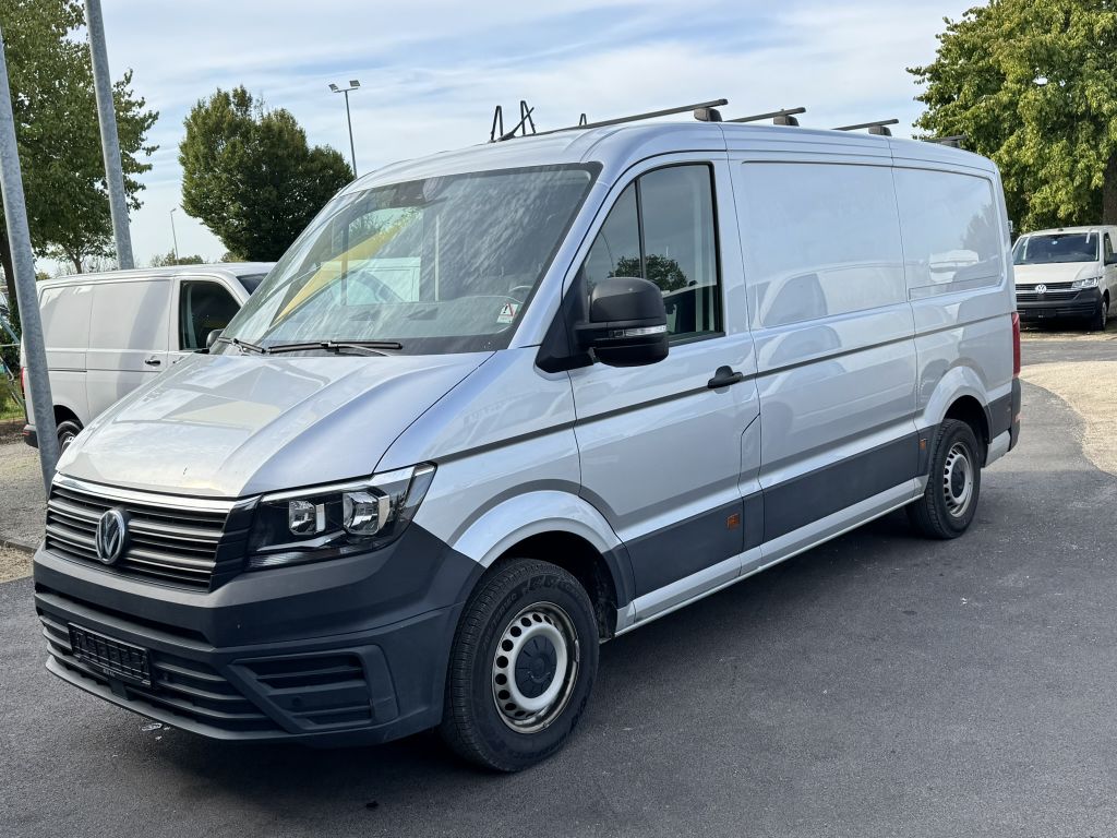 Volkswagen CRAFTER 2022 г. Серебристый, пробег 54000 км