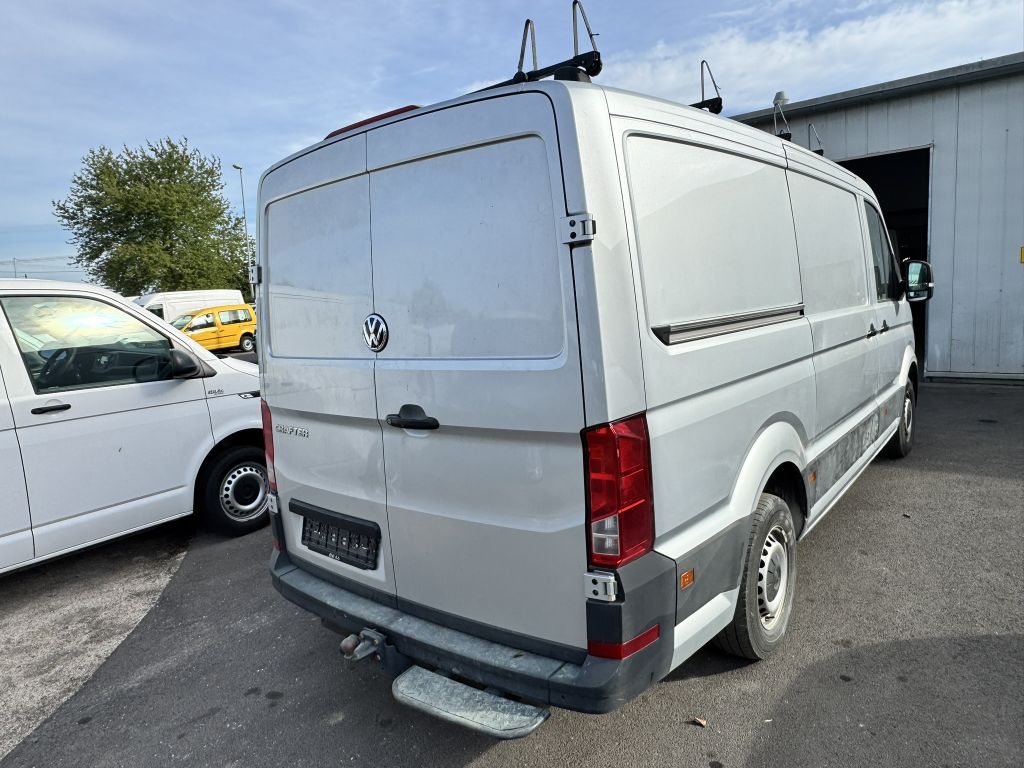 Volkswagen CRAFTER 2022 г. Серебристый, пробег 54000 км