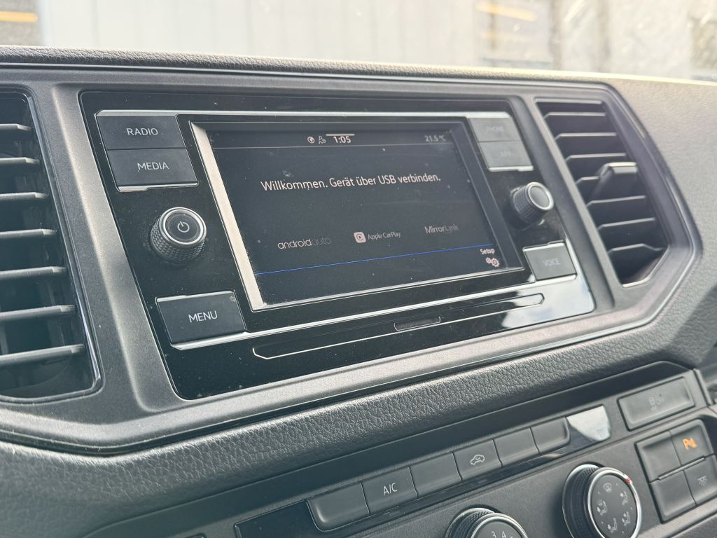 Volkswagen CRAFTER 2022 г. Серебристый, пробег 54000 км