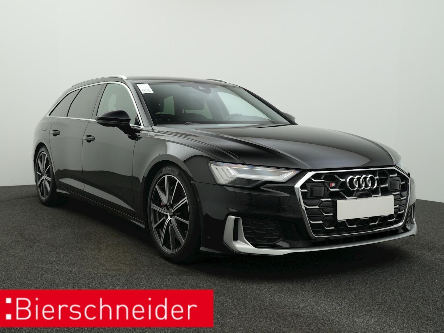 Audi S6 2025 г. Чёрный, пробег 25100 км