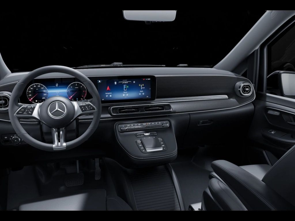 Mercedes-Benz V 300 2025 г. Чёрный, пробег 41237 км