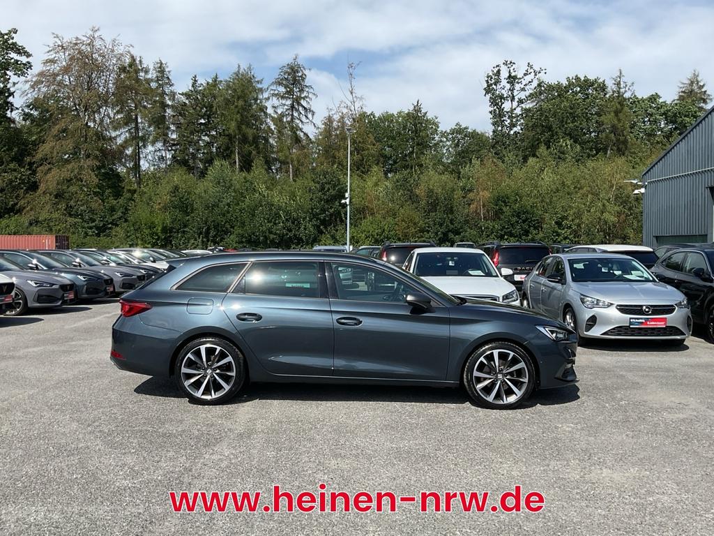 SEAT Leon 2022 г. Серый, пробег 53818 км